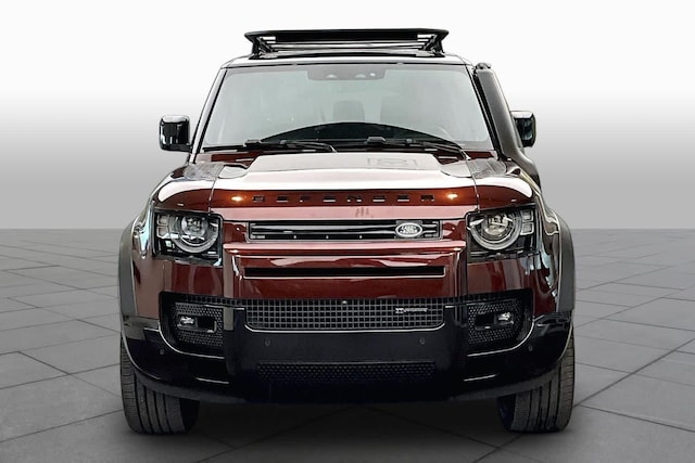 2023 Land Rover Defender