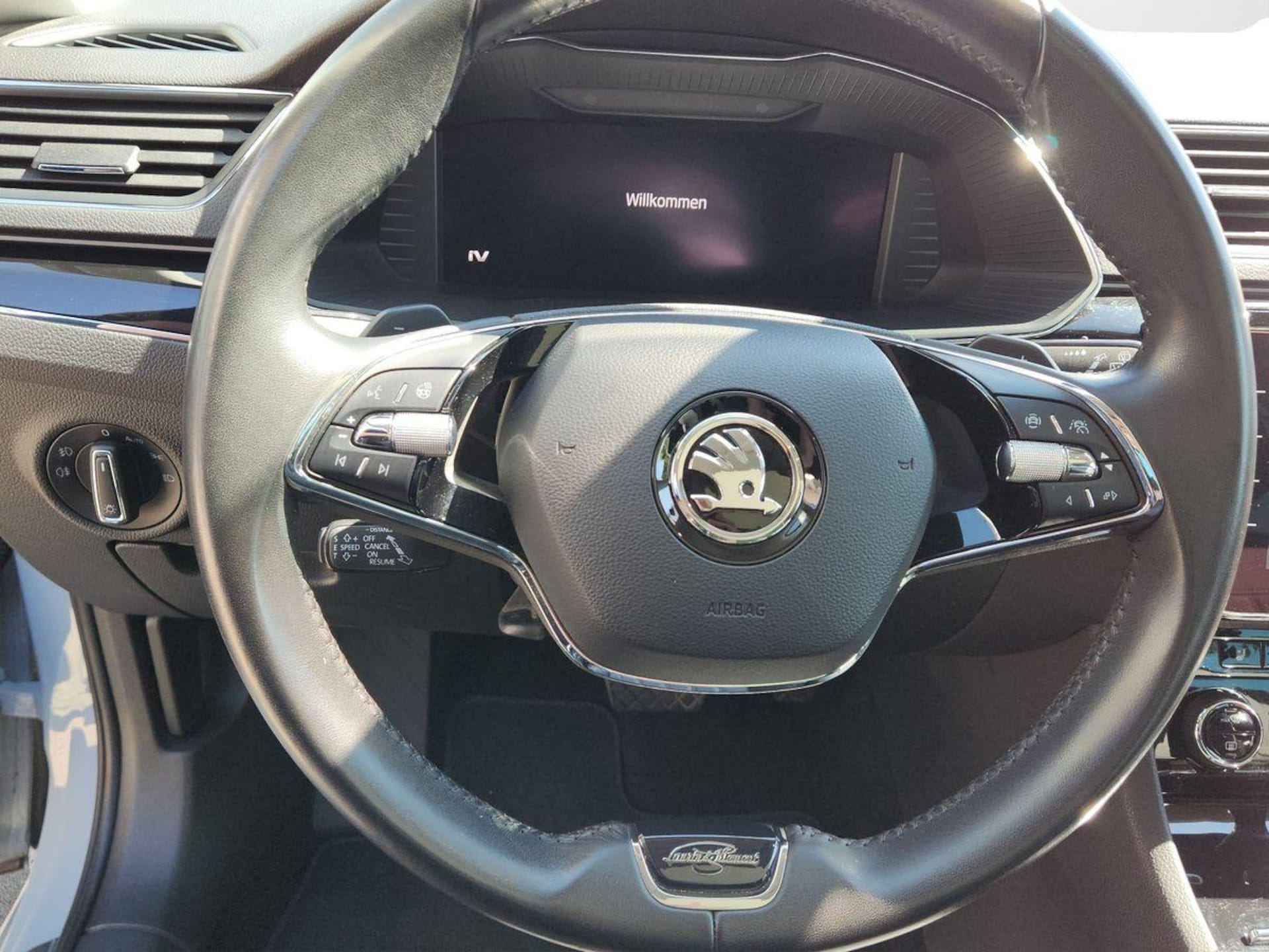 Skoda Superb Combi Laurin & Klement