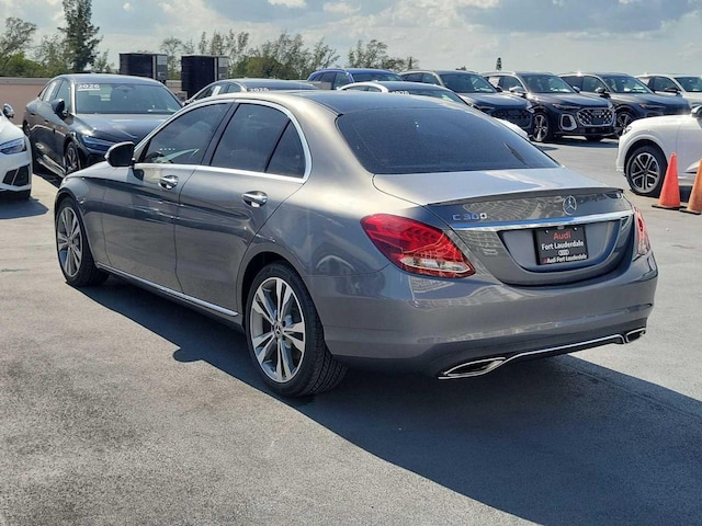 2017 Mercedes-Benz C 300