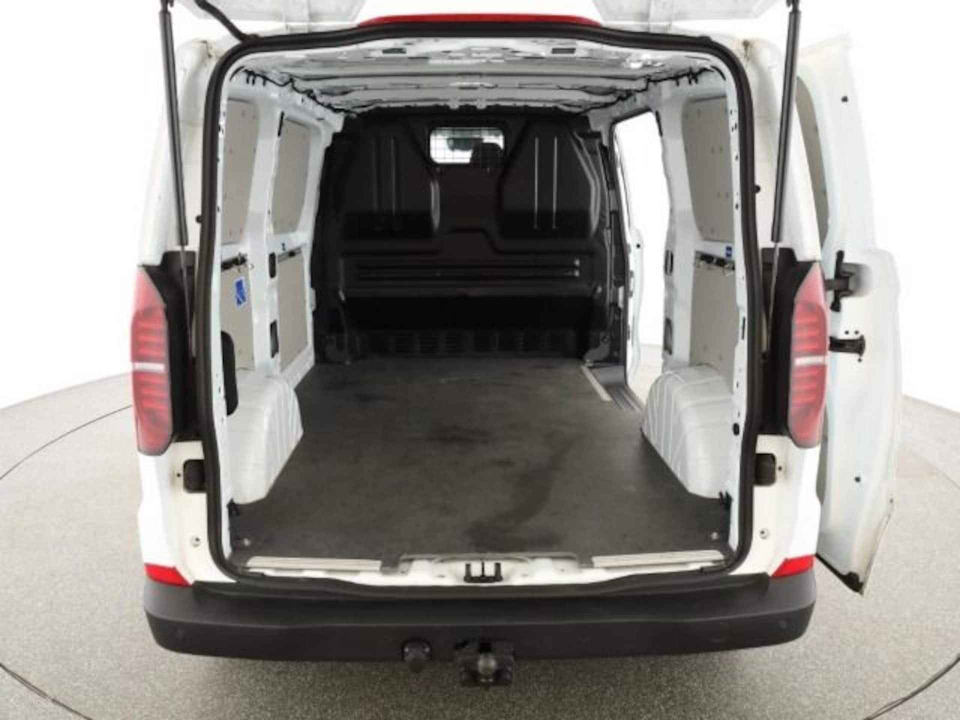 Volkswagen Transporter Kasten kurzer Radstand
