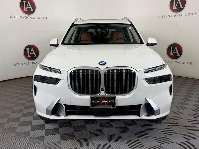 2024 BMW X7