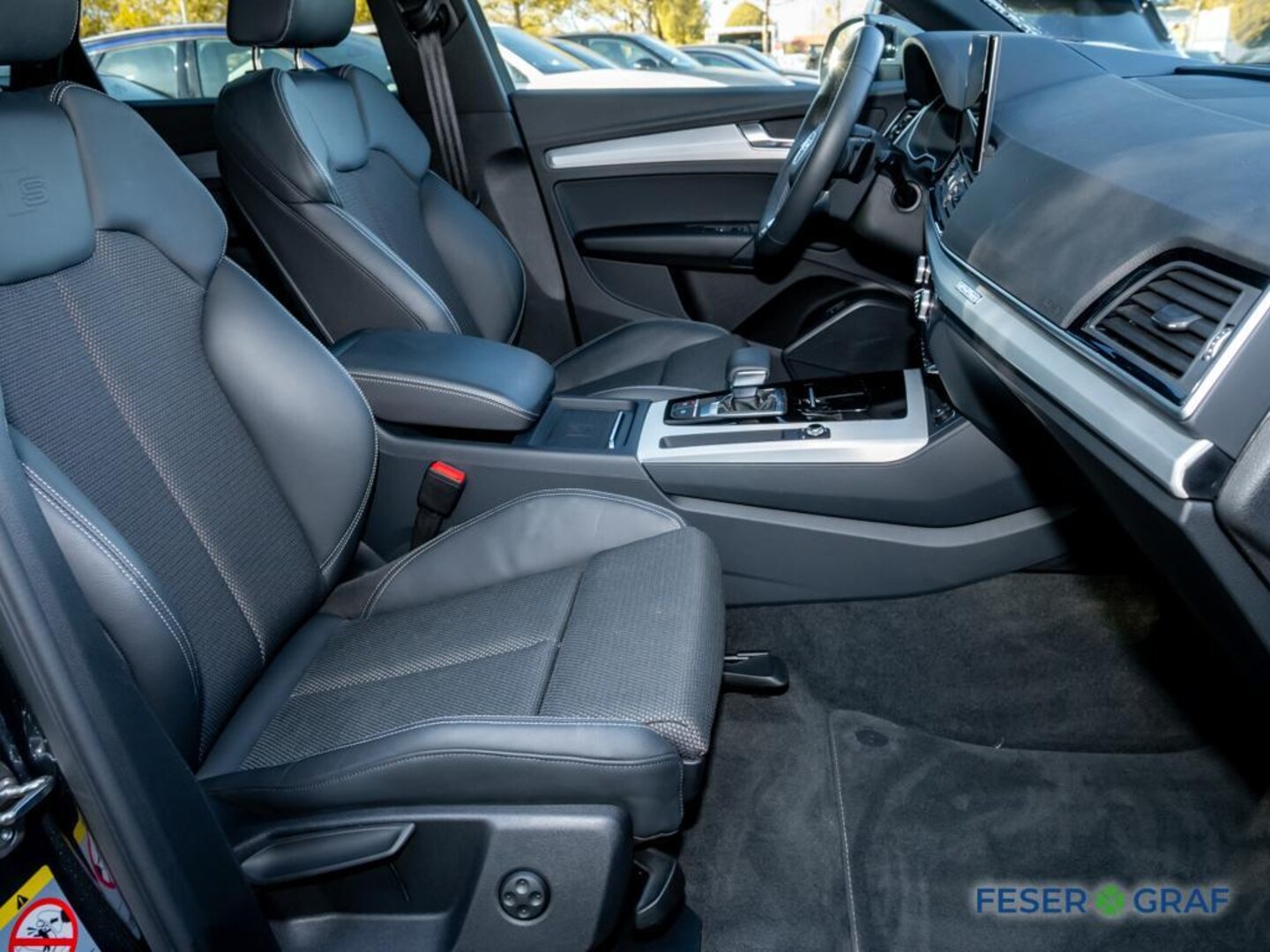 Bild über Audi Q5 Sportback 40 TDI quattro S tronic - für weitere Informationen kontaktieren Sie den Audi Partner