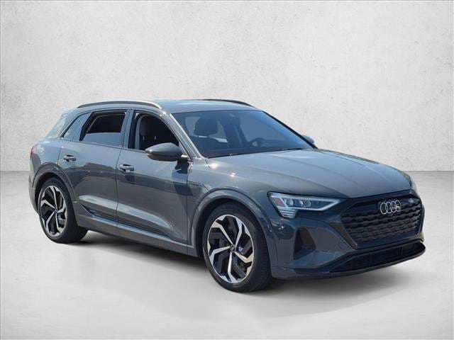 2024 Audi Q8 e-tron