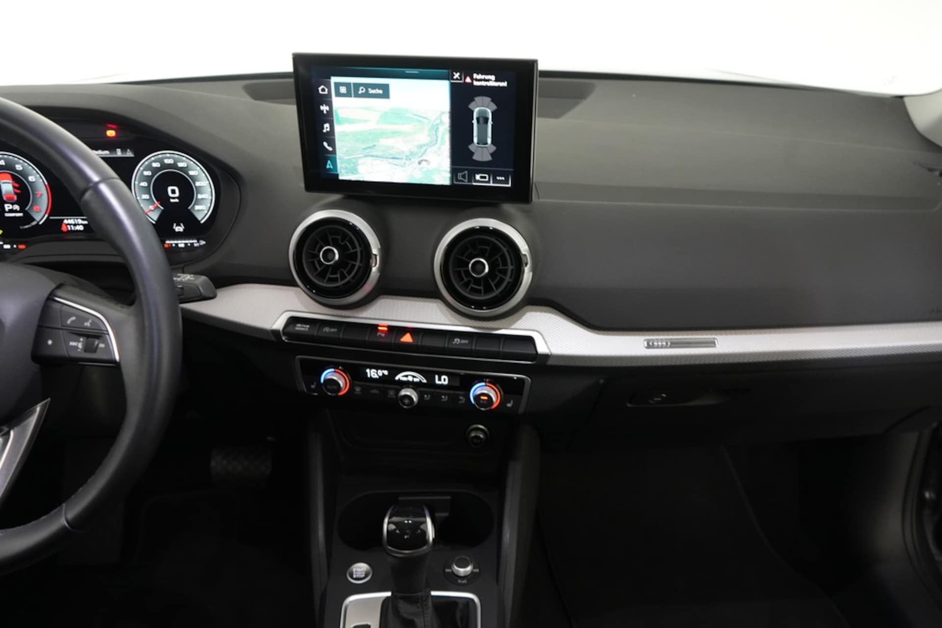 Audi Q2 S line