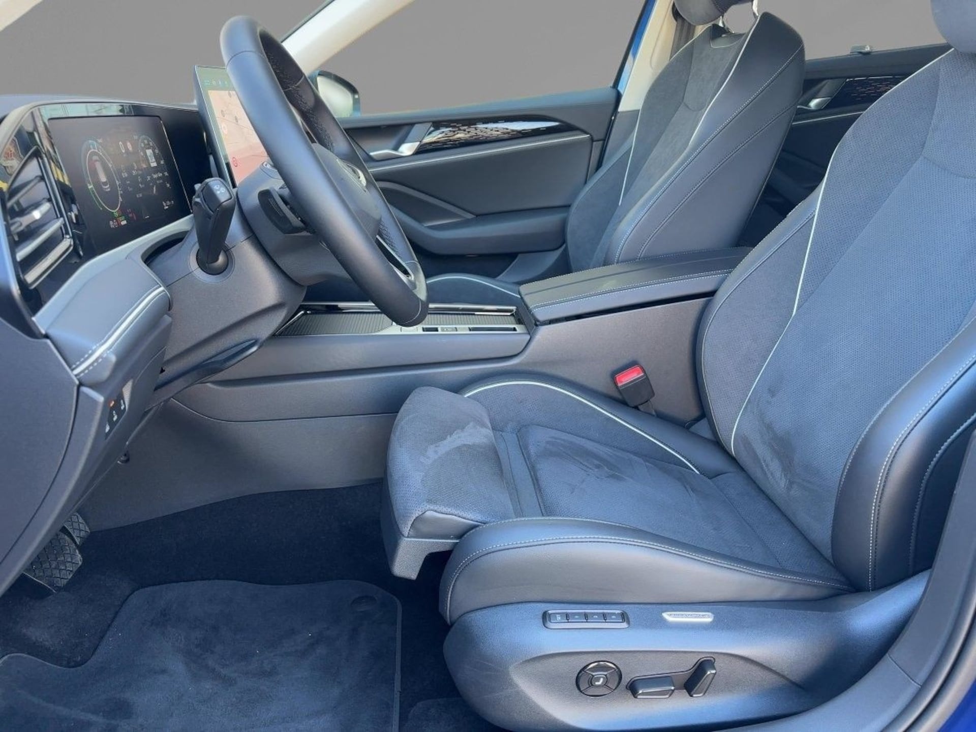 Volkswagen Passat Elegance