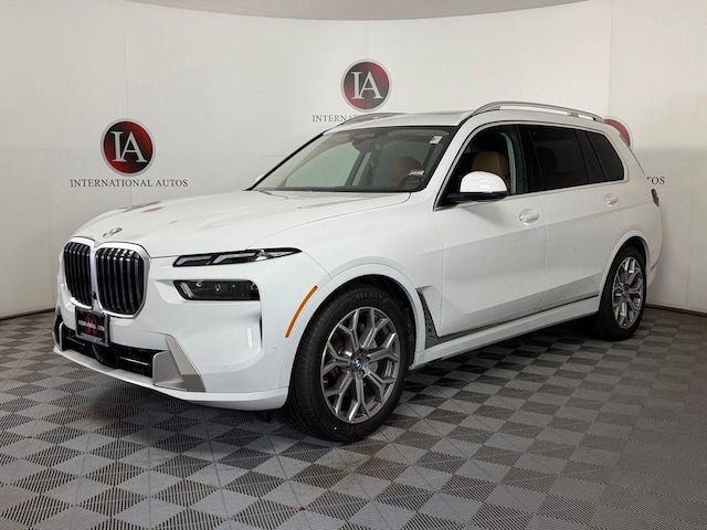2024 BMW X7