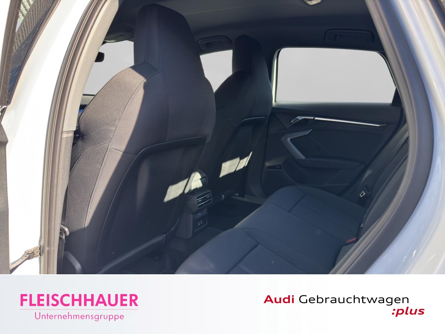 Bild über Audi A3 Sportback TDI S tronic - für weitere Informationen kontaktieren Sie den Audi Partner