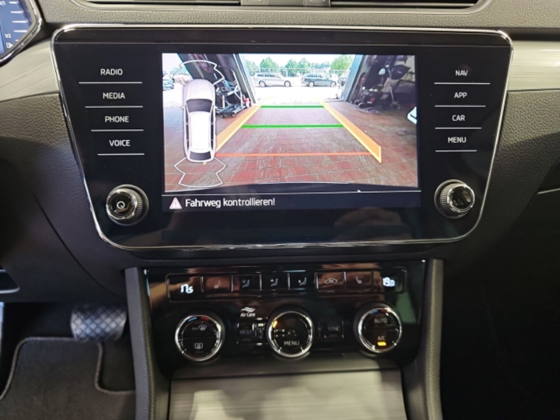 Skoda Superb Combi Ambition