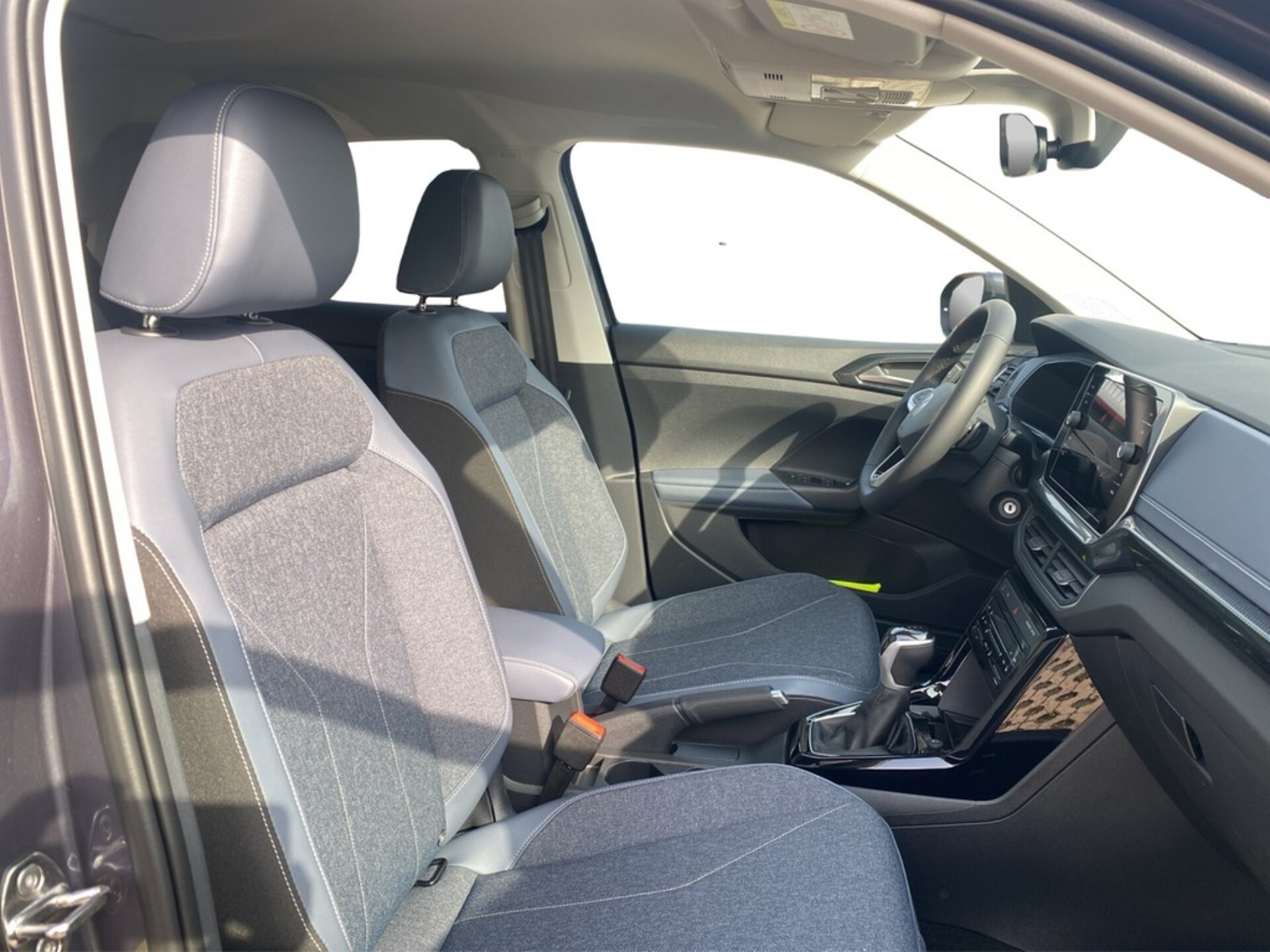 Volkswagen T-Cross Style