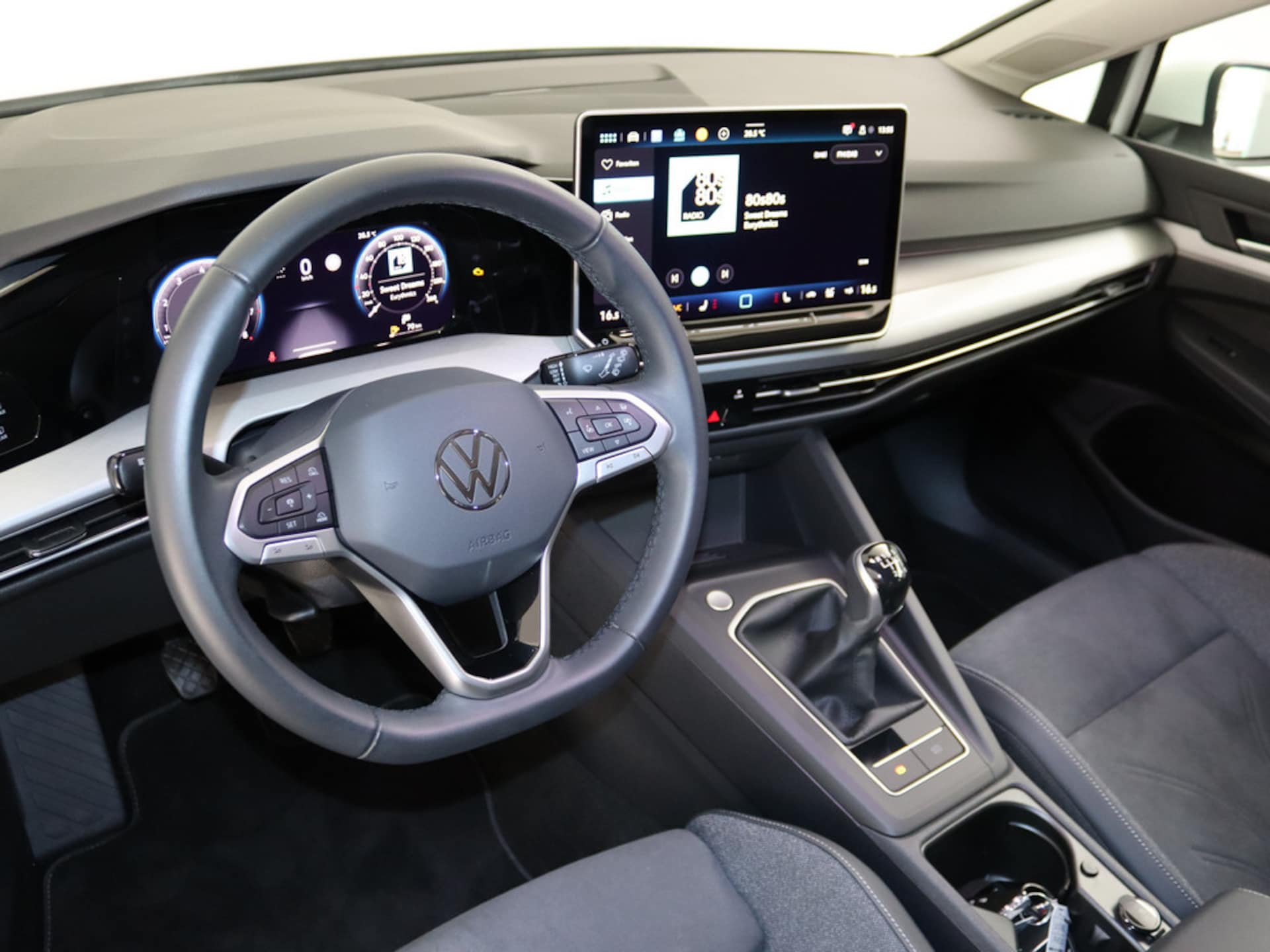 Volkswagen Golf Life
