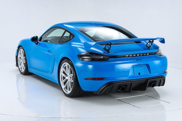 2023 Porsche 718 Cayman