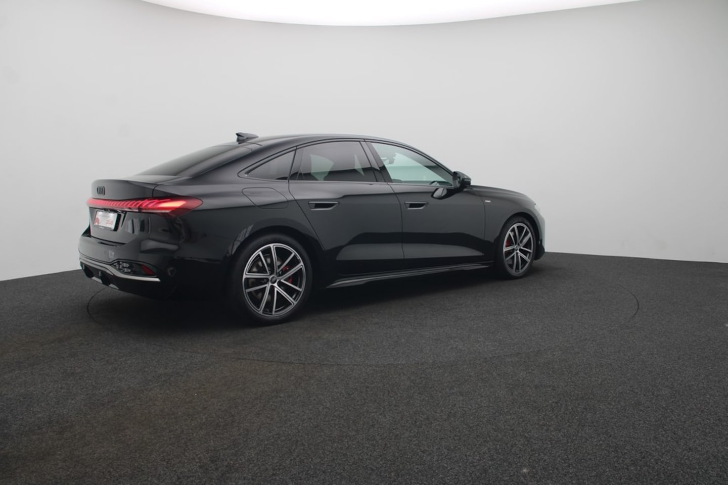 Bild über Audi A5 Limousine TDI 150 kW S tronic - für weitere Informationen kontaktieren Sie den Audi Partner