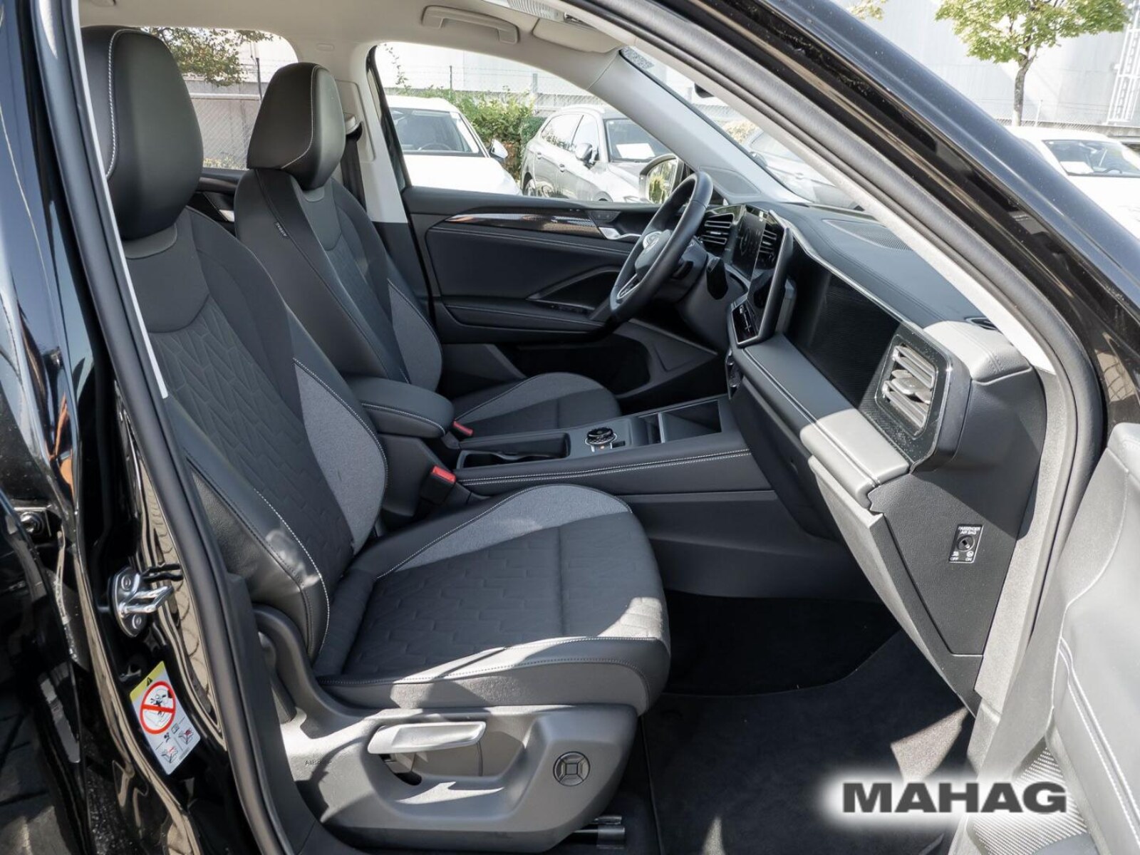 Volkswagen Tiguan – Bild 13