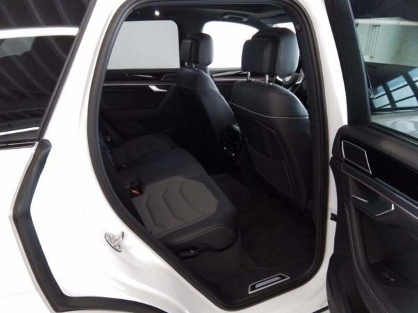 Volkswagen Touareg – Bild 8