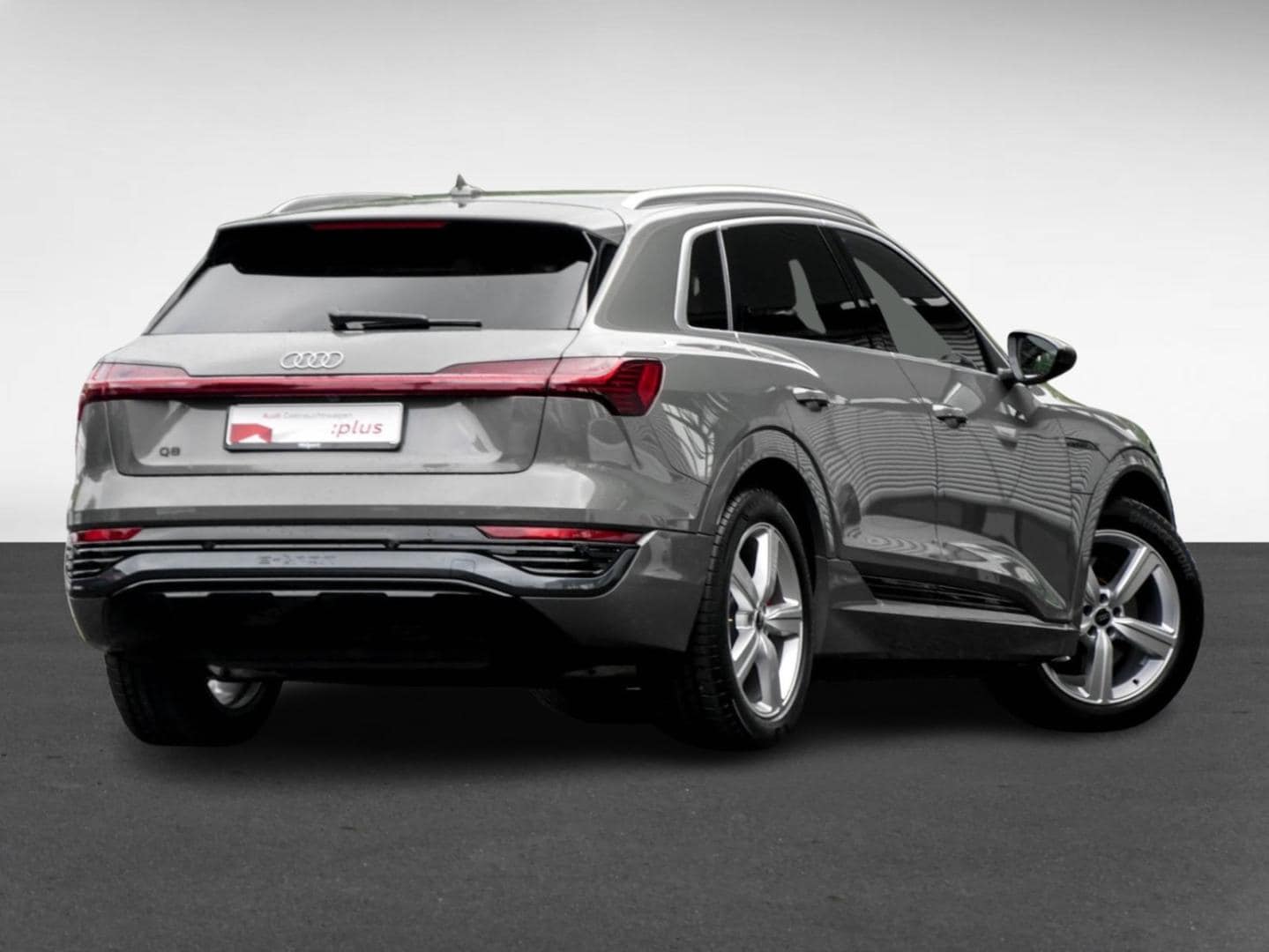 Image about Audi Q8 e-tron advanced 55 e-tron quattro