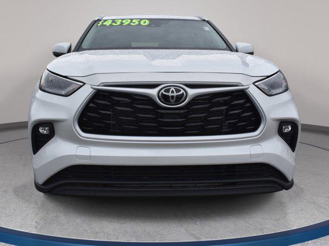2025 Toyota Highlander 3