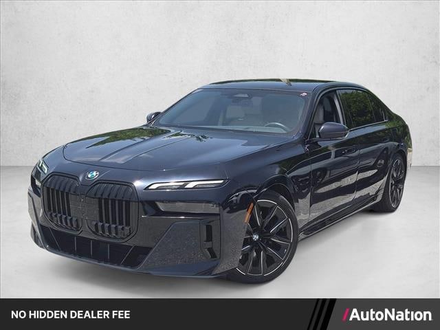 2023 BMW 740