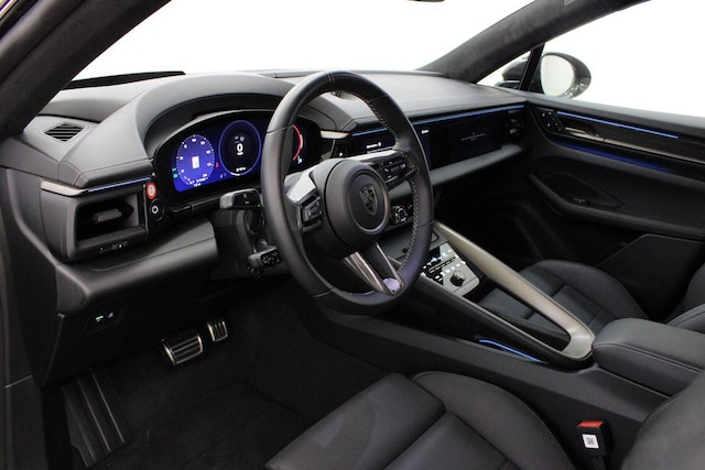 2024 Porsche Macan Electric
