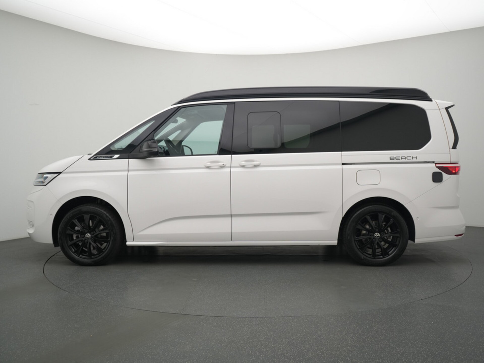 Volkswagen California Beach Camper