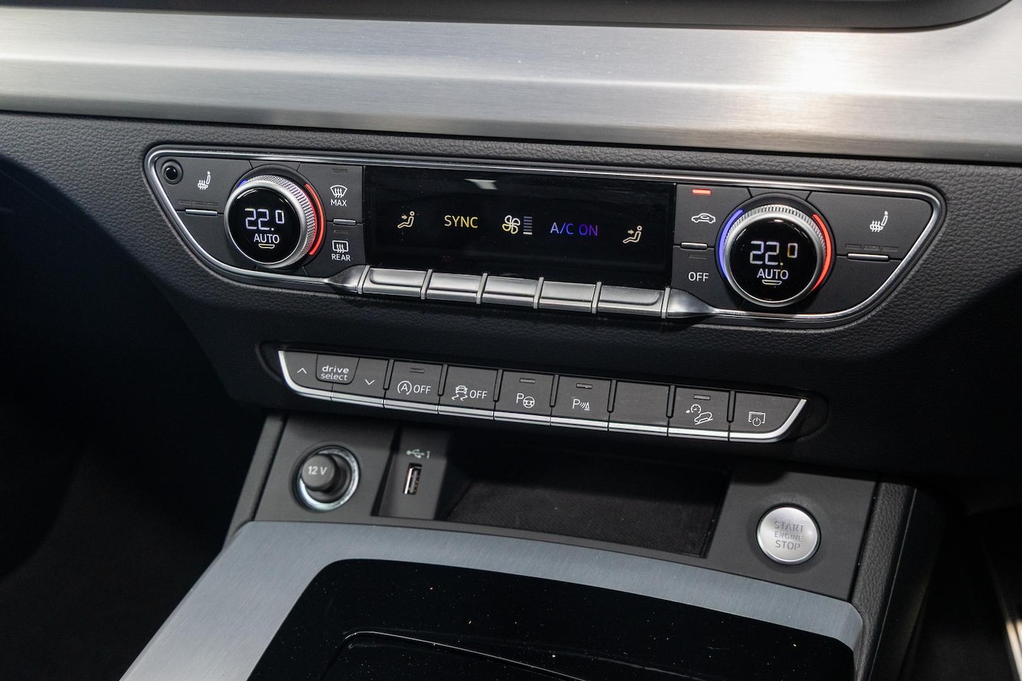 Image about Audi Q5 Sportback 45