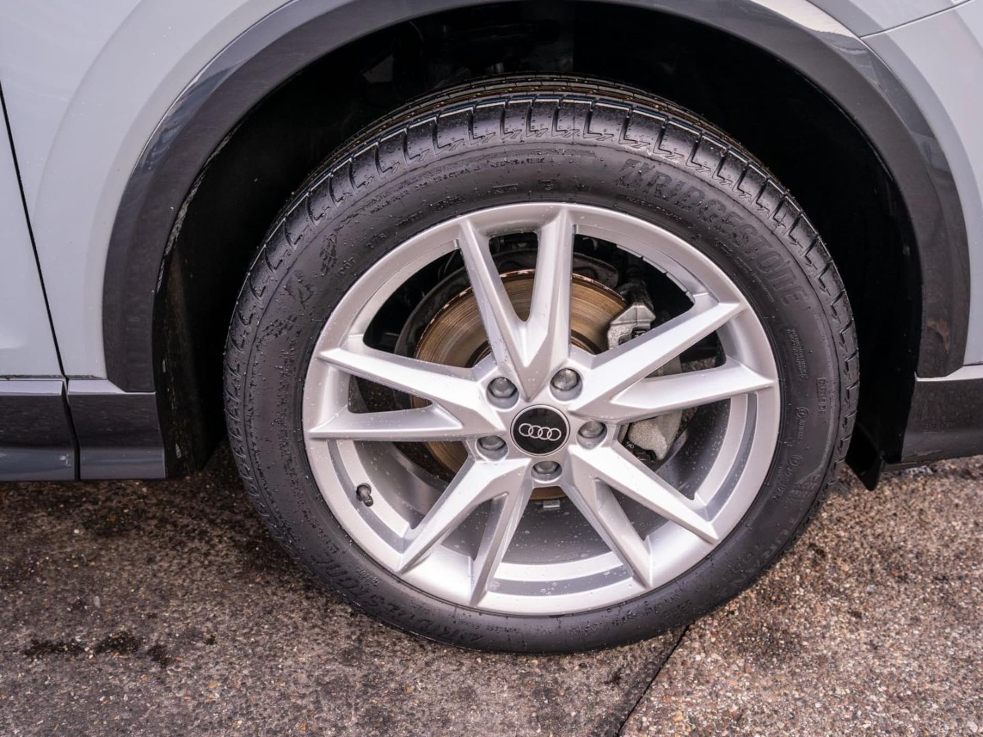 Audi Q2 S line