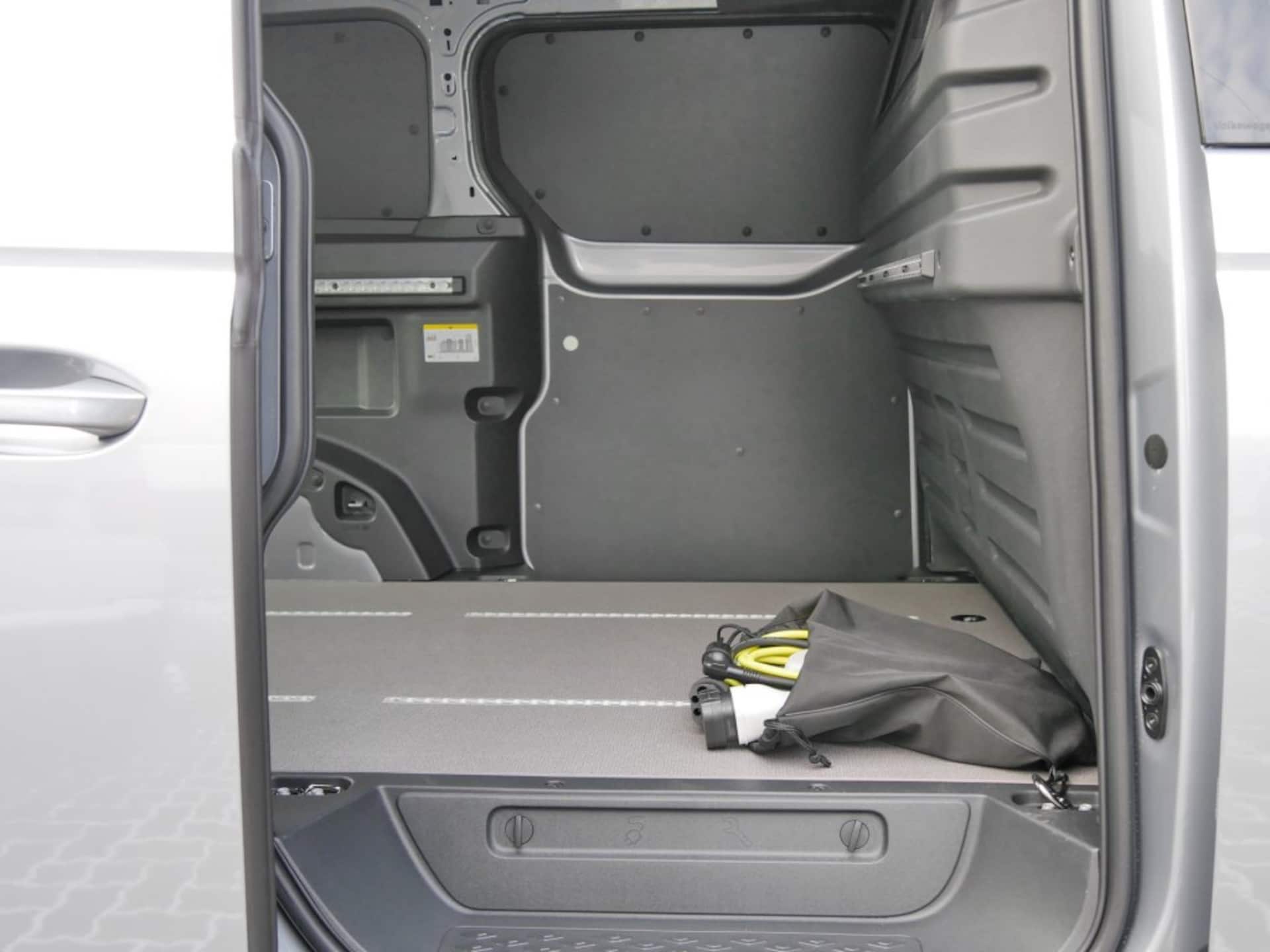 Volkswagen ID. Buzz Cargo Basis-Modell