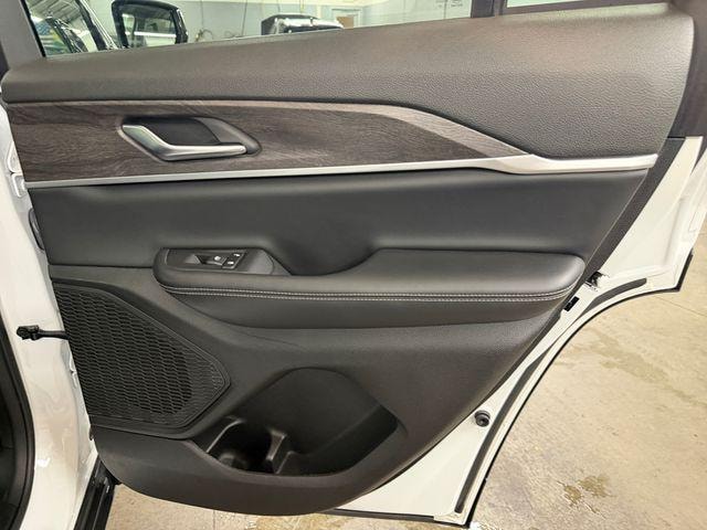 2023 Jeep Grand Cherokee Limited - Photo 27