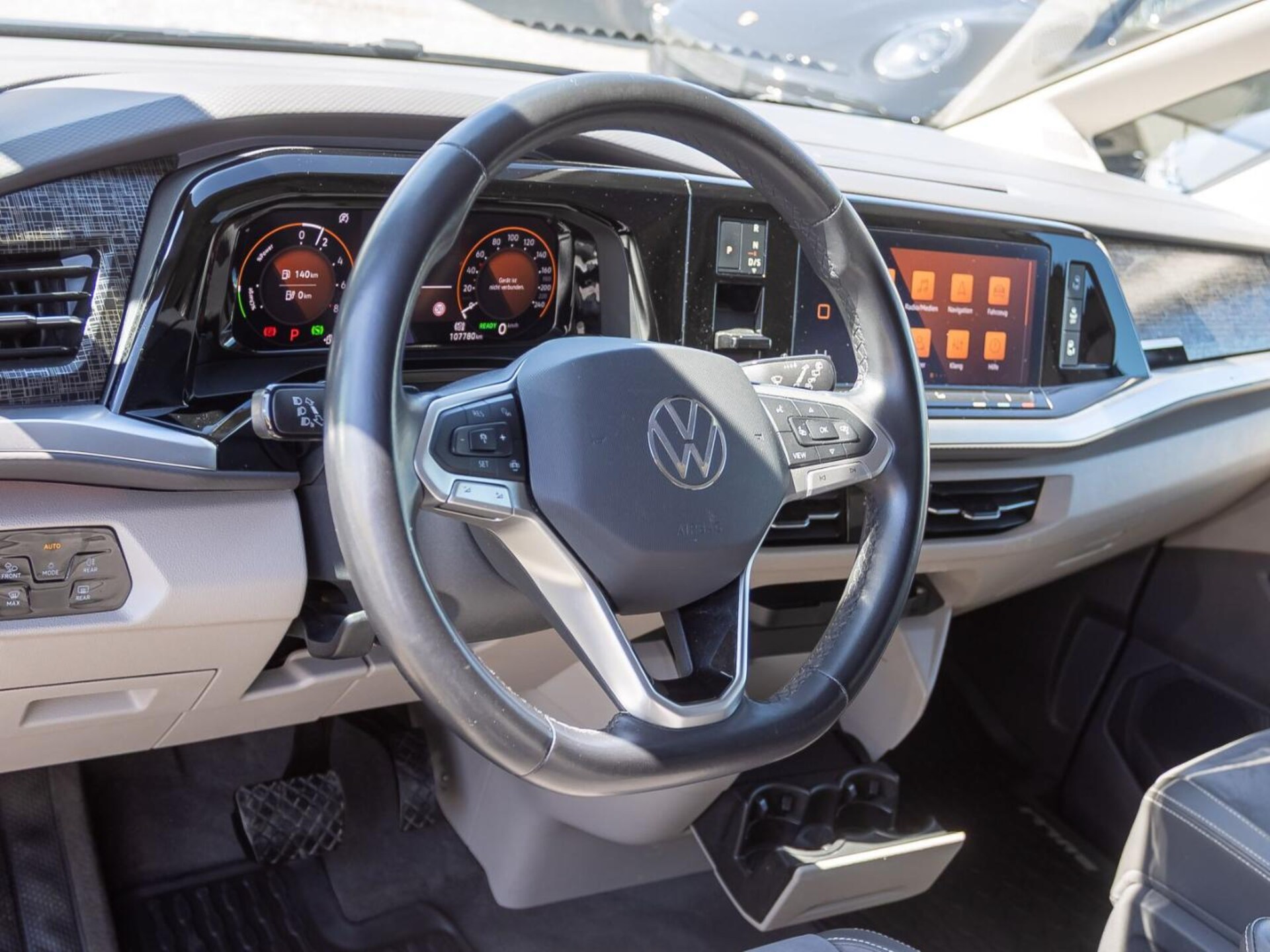 Volkswagen Multivan Life