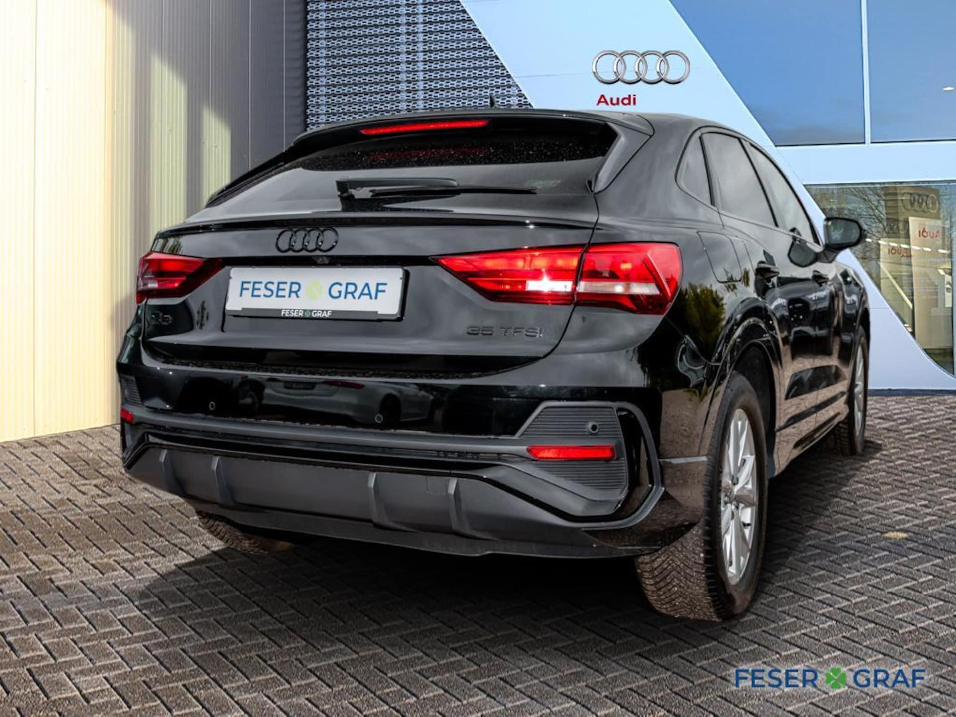 Audi Q3 Sportback S line
