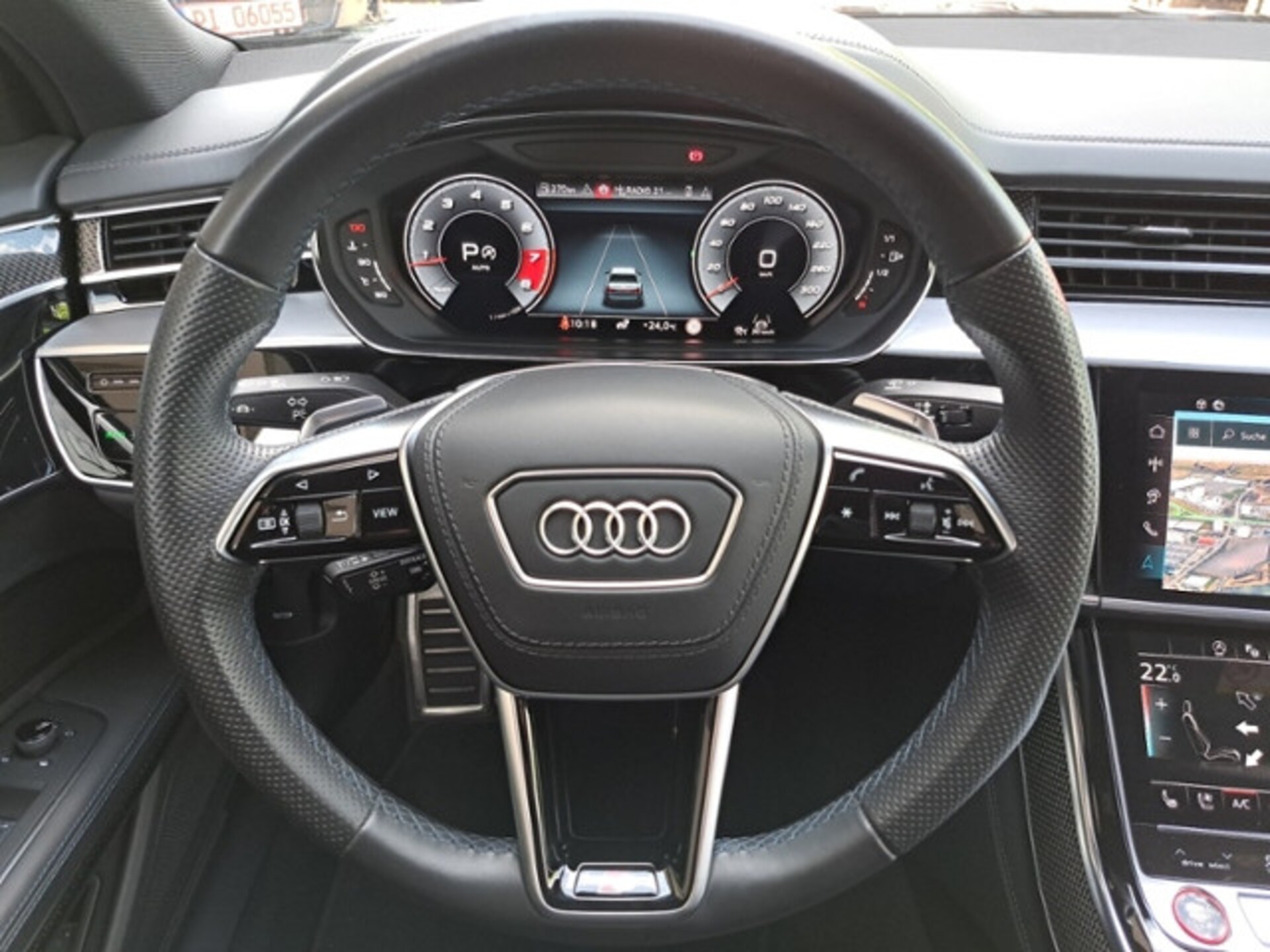 Audi S8
