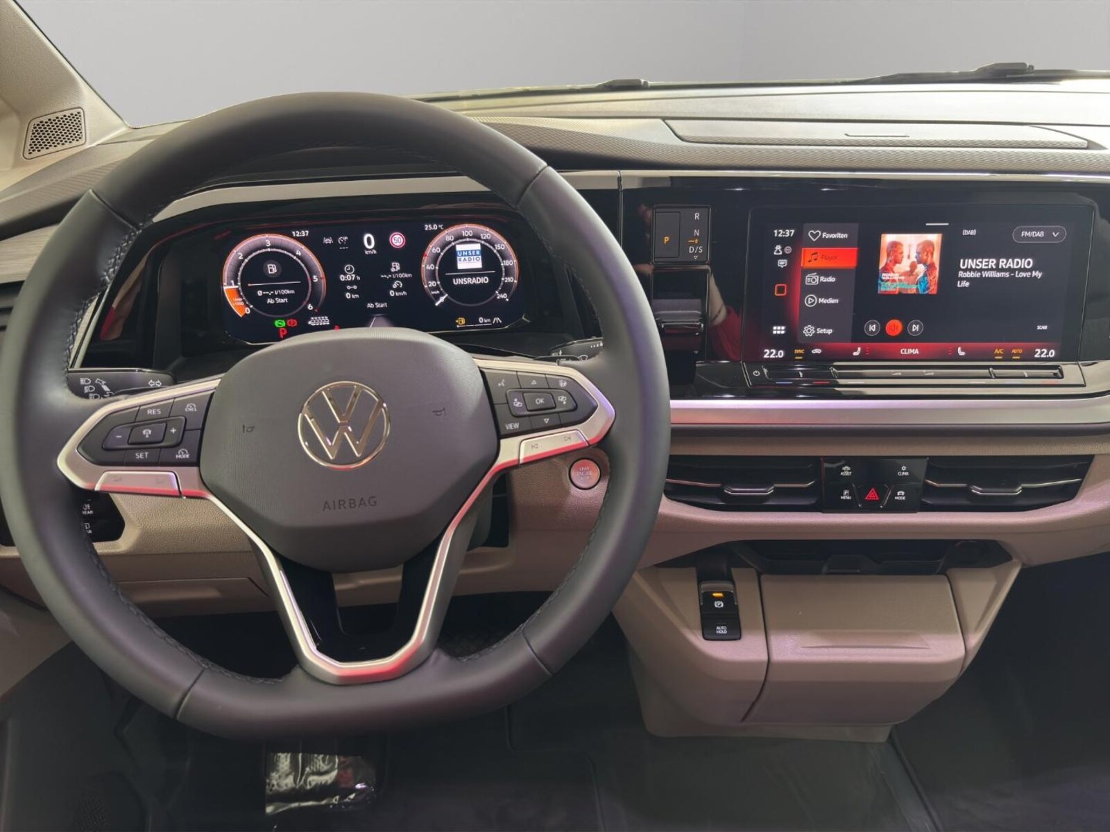 Volkswagen Multivan – Bild 10