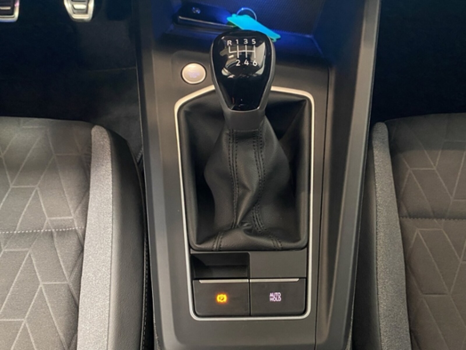 Volkswagen Golf – Bild 8