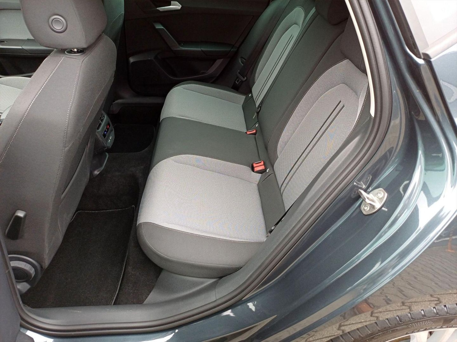 SEAT Leon – Bild 15