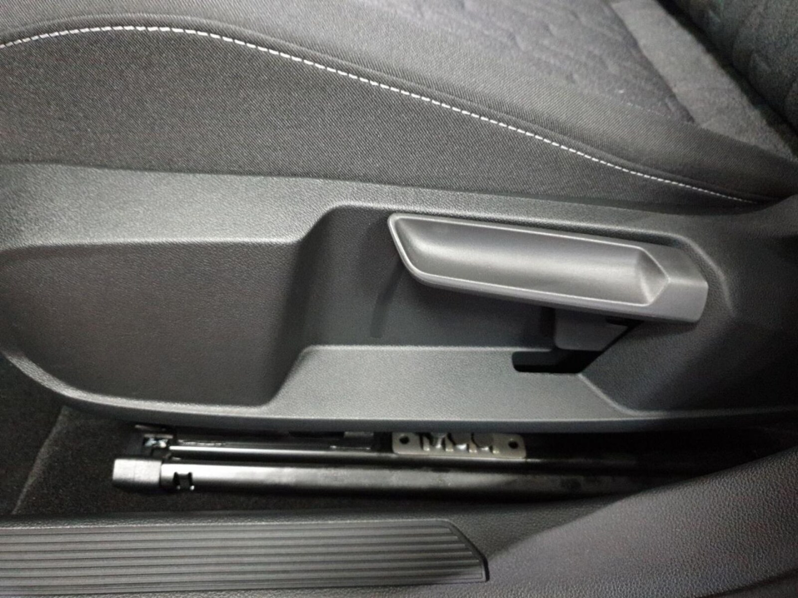Volkswagen Golf Variant – Bild 20