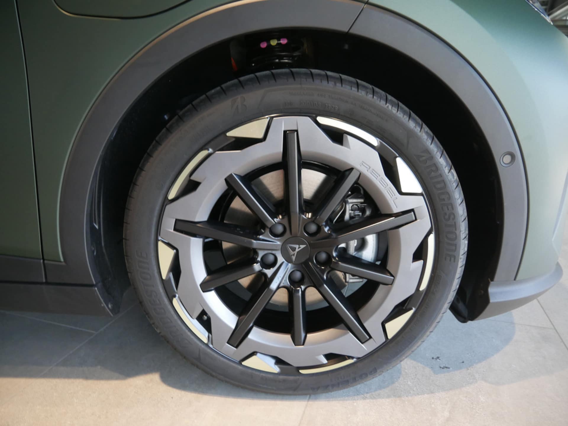 CUPRA Raval VZ