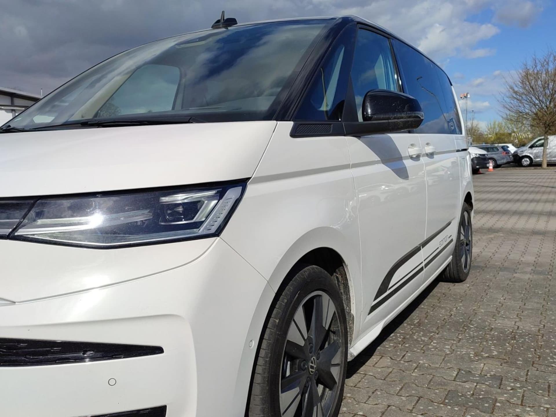 Volkswagen Multivan Life