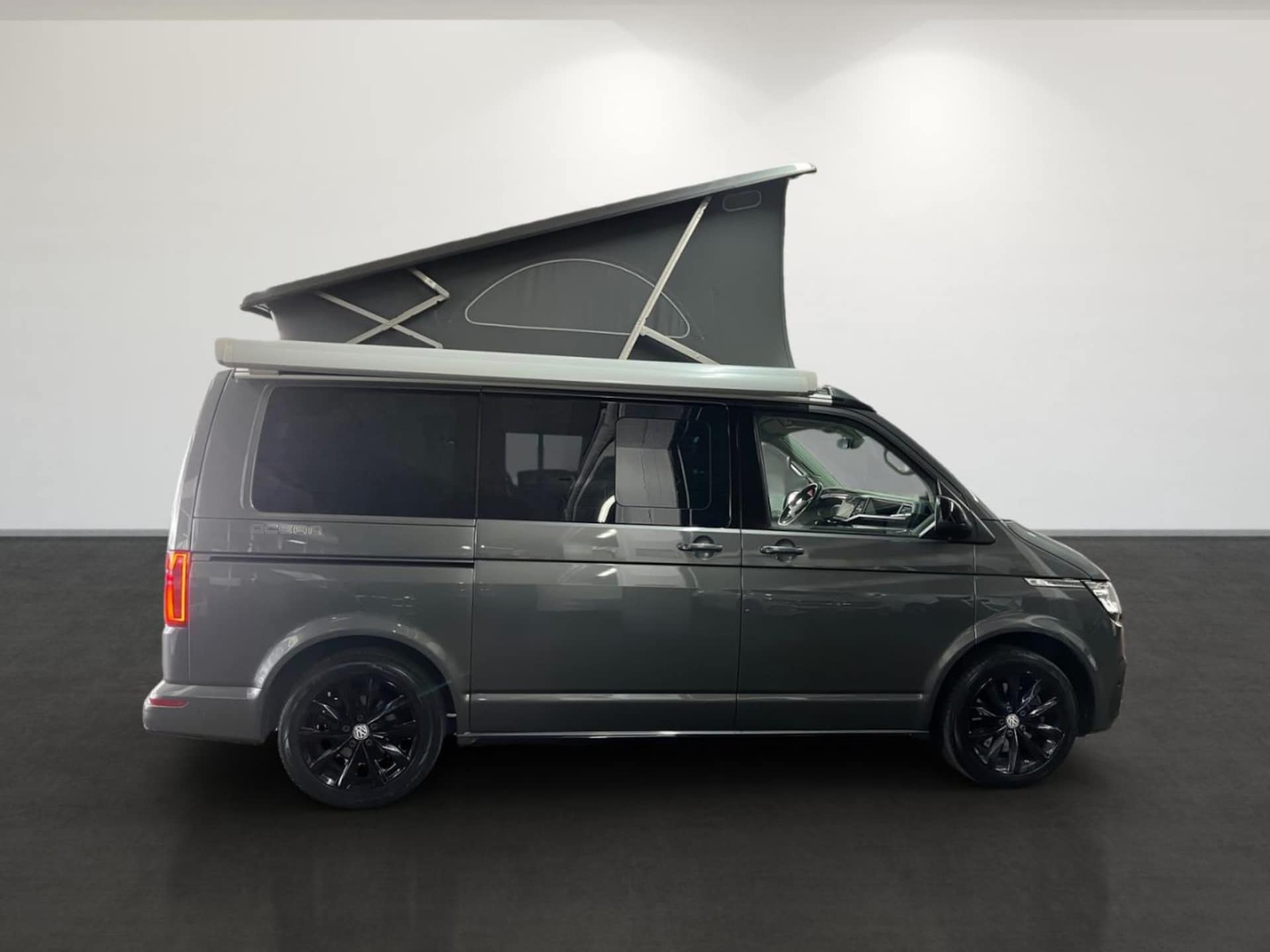 Volkswagen T6.1 California Ocean