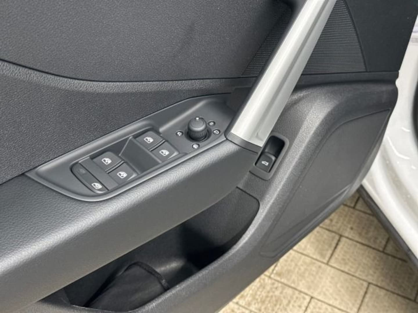 Bild über Audi Q2 advanced 35 TFSI S tronic - für weitere Informationen kontaktieren Sie den Audi Partner