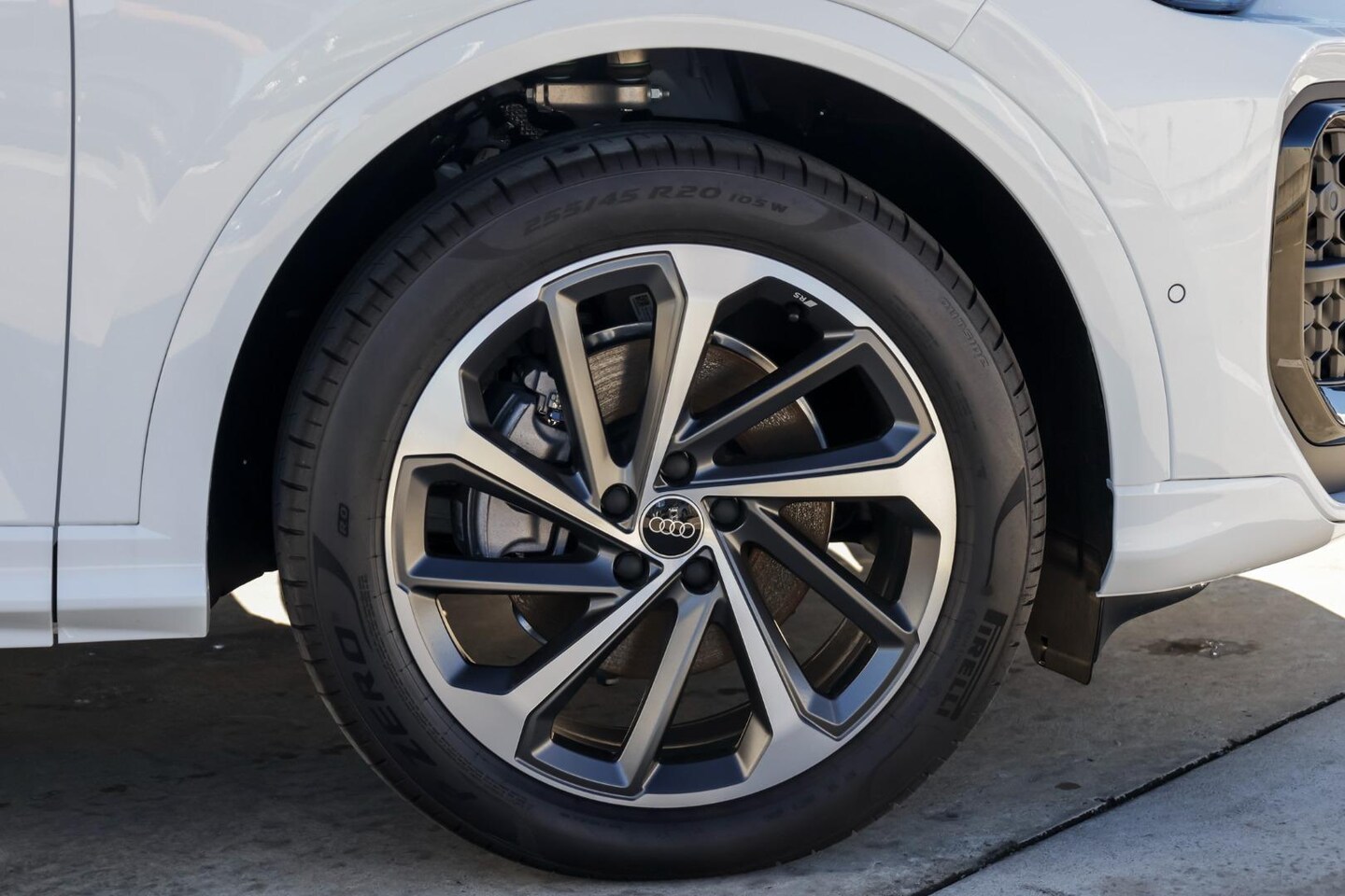 Image about Audi Q5 Sportback TFSI quattro 200 kW sport