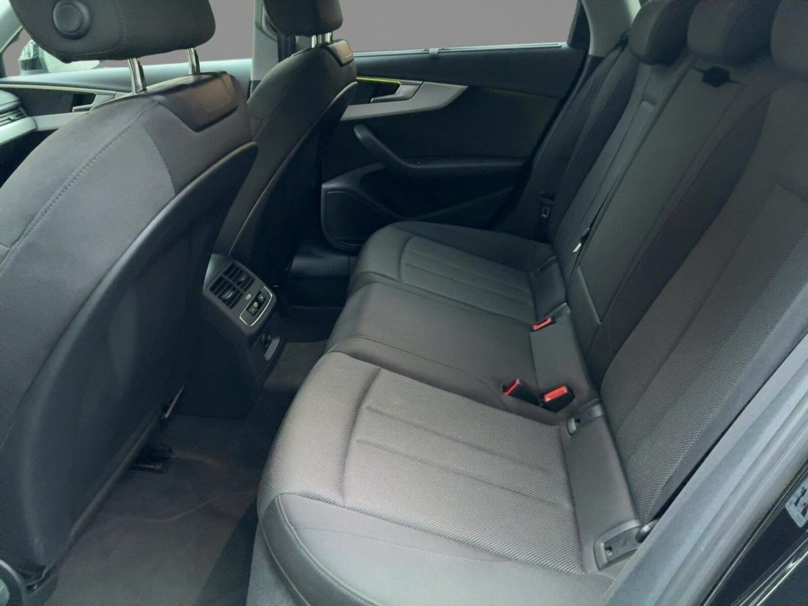 Audi A4 Avant – Bild 7