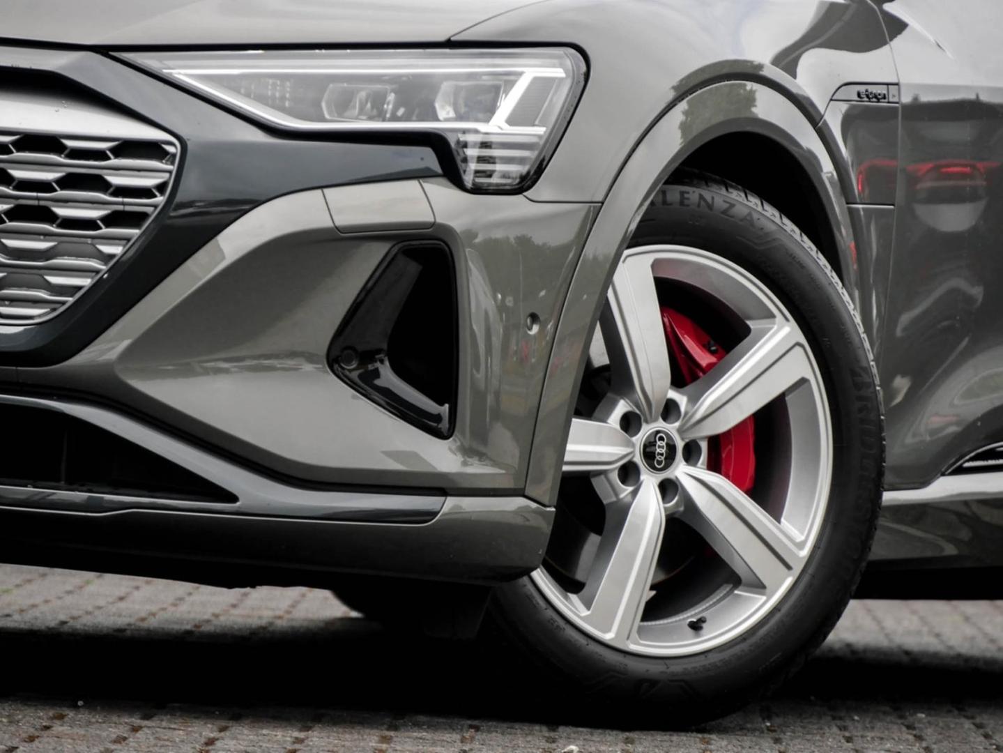 Image about Audi Q8 e-tron advanced 55 e-tron quattro