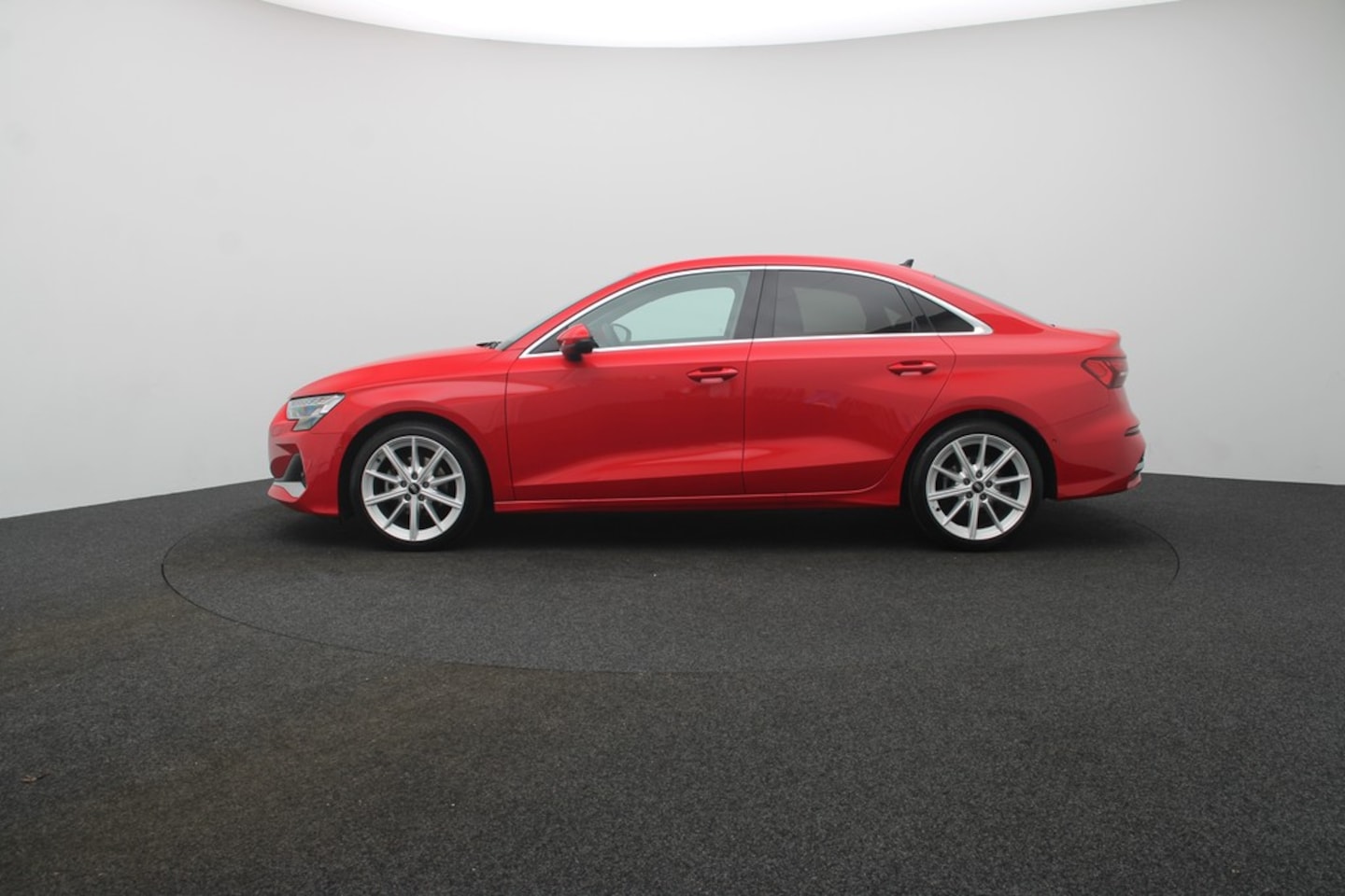 Bild über Audi A3 Limousine advanced 35 TDI S tronic - für weitere Informationen kontaktieren Sie den Audi Partner