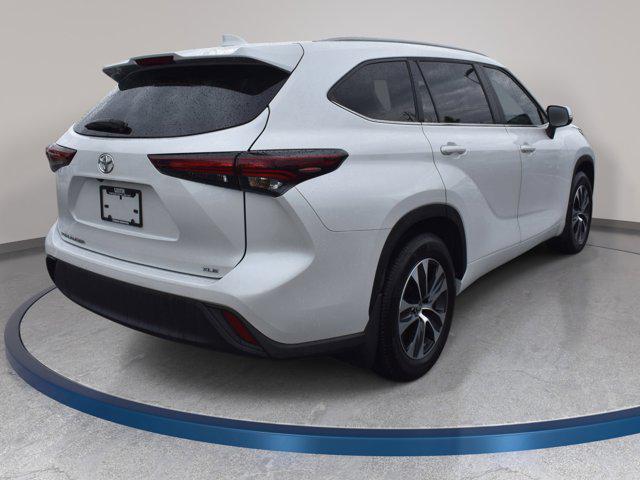 2025 Toyota Highlander 6