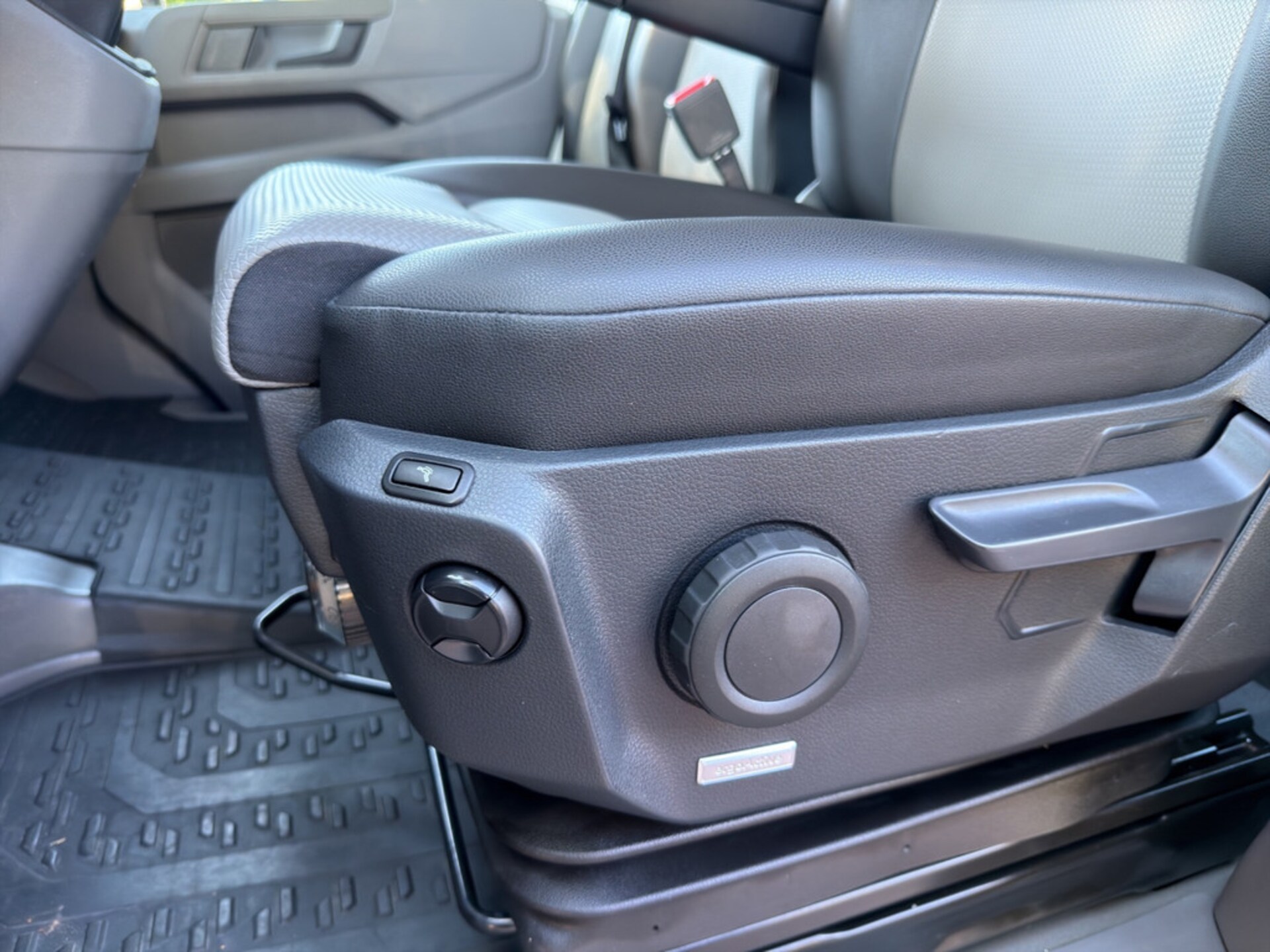Volkswagen Crafter Kasten langer Radstand