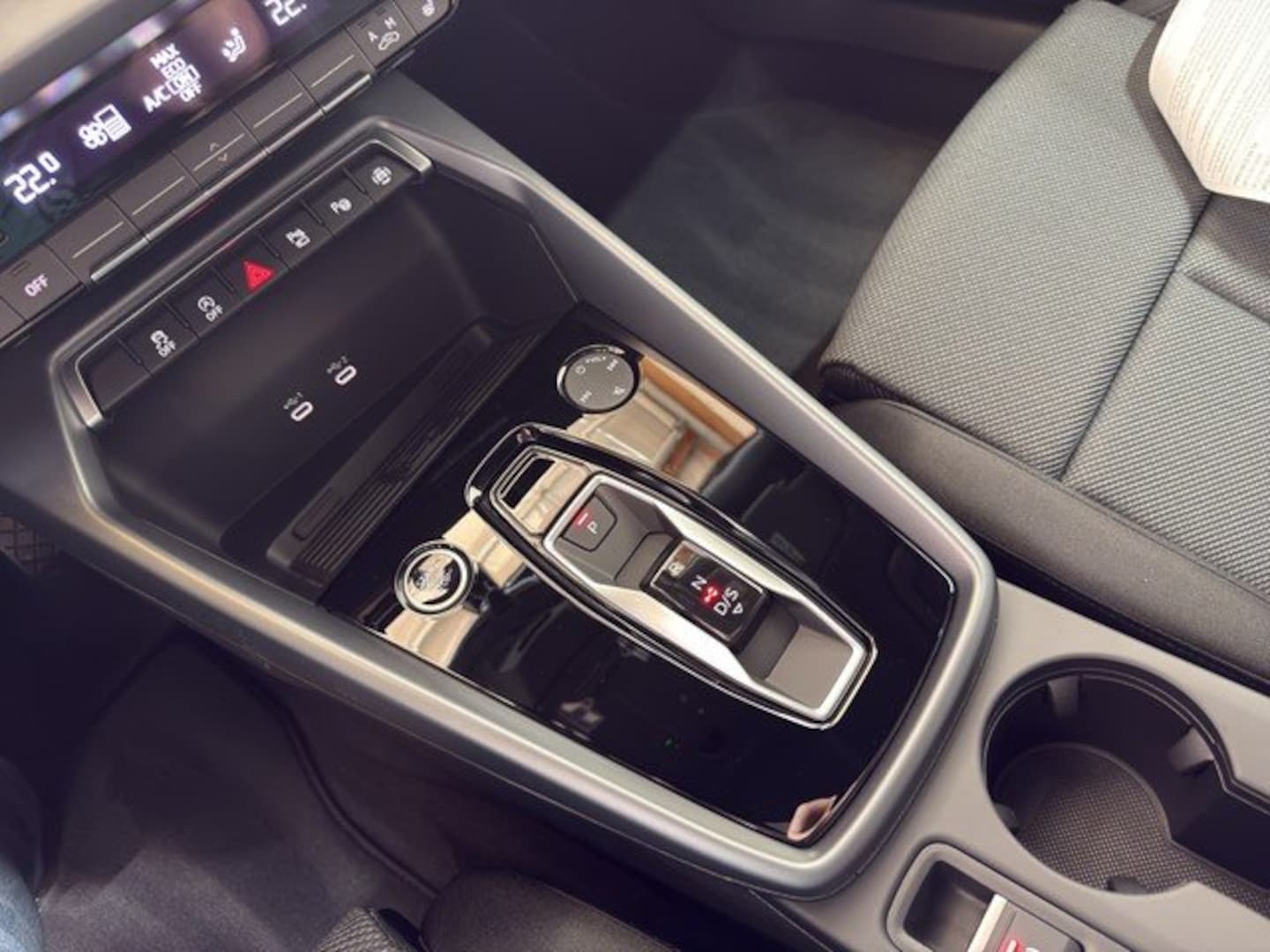 Bild über Audi A3 Sportback TFSI 110 kW S tronic - für weitere Informationen kontaktieren Sie den Audi Partner