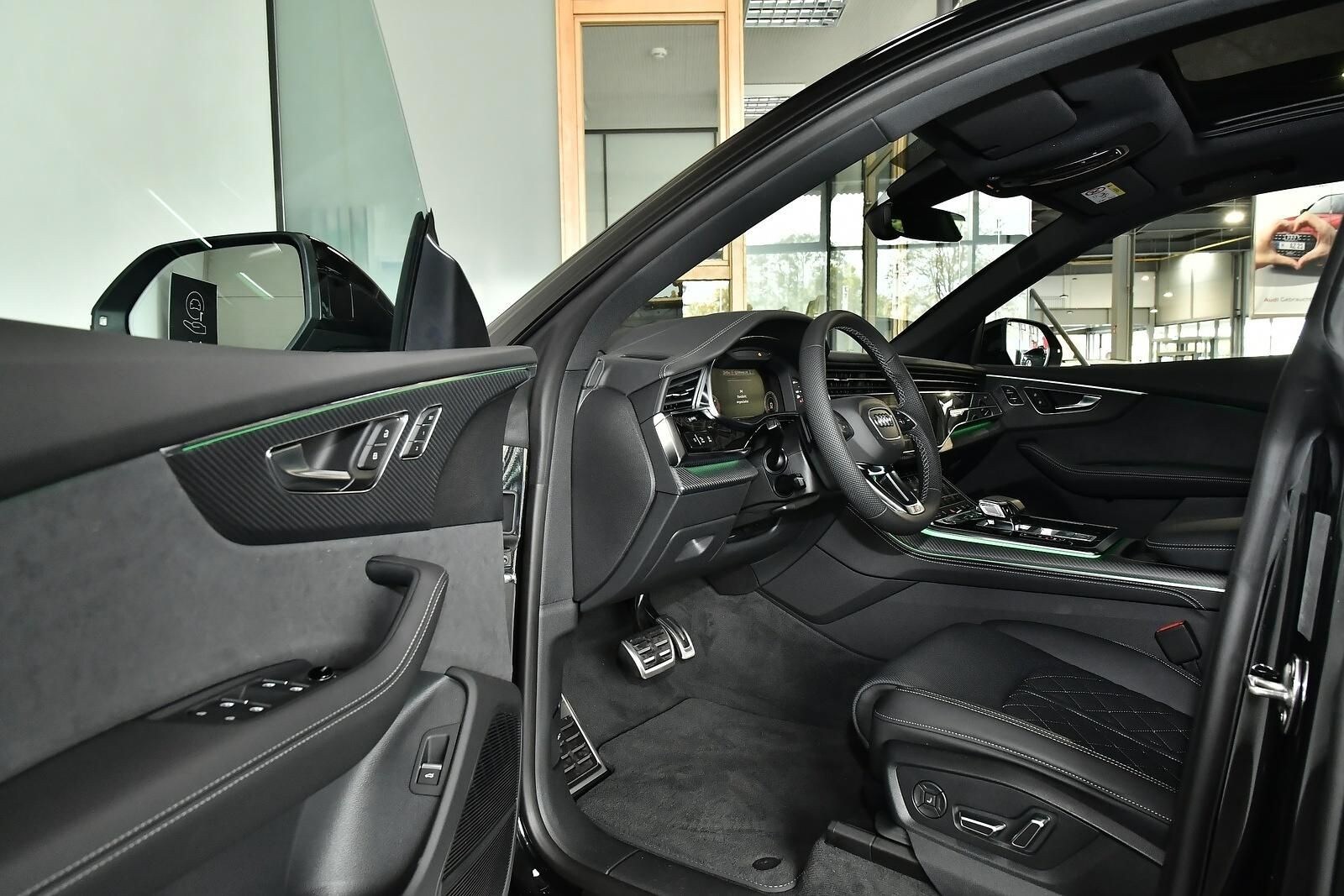 Image about Audi Q8 SUV 50 TDI quattro tiptronic
