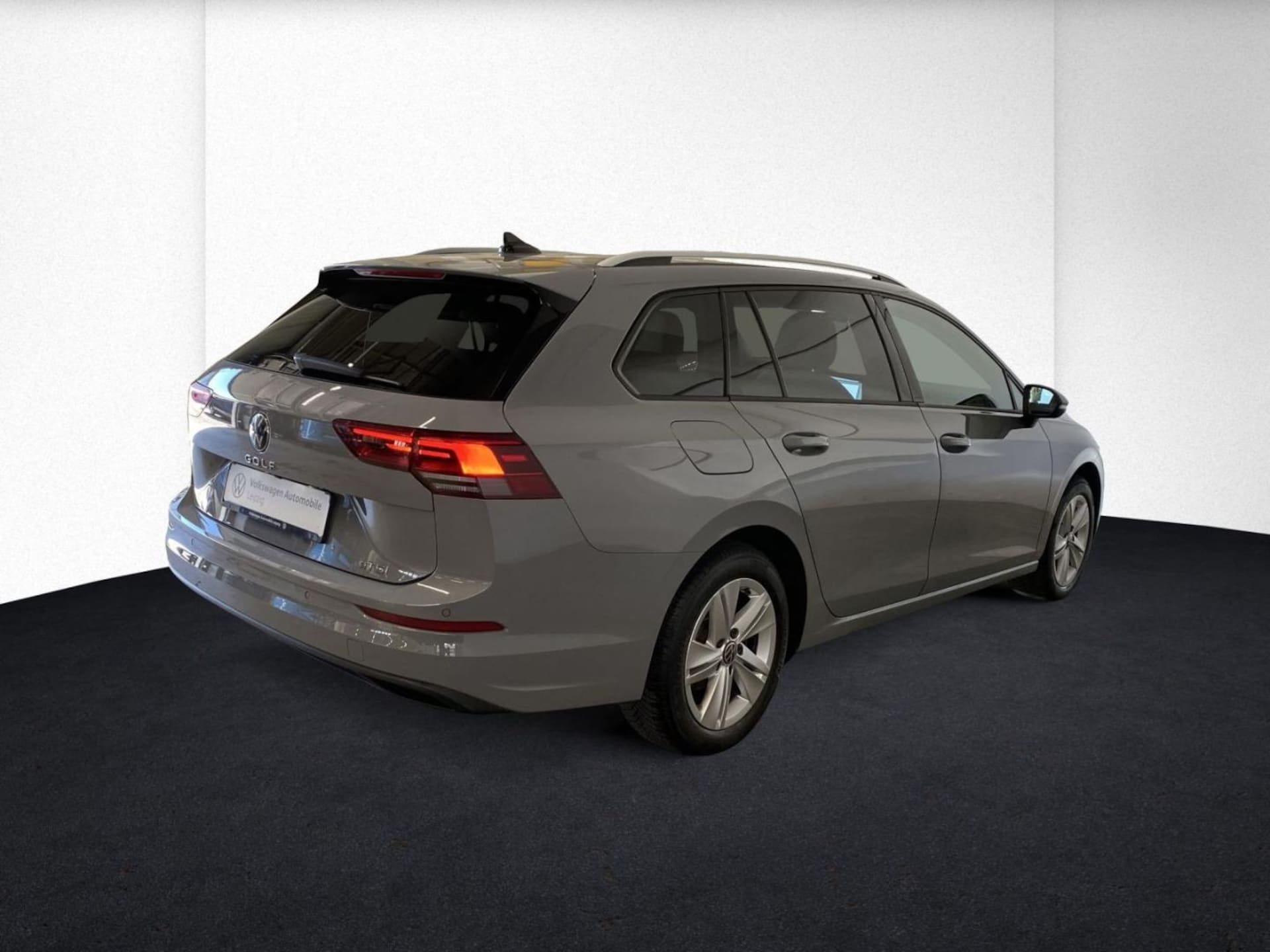 Volkswagen Golf Variant Life