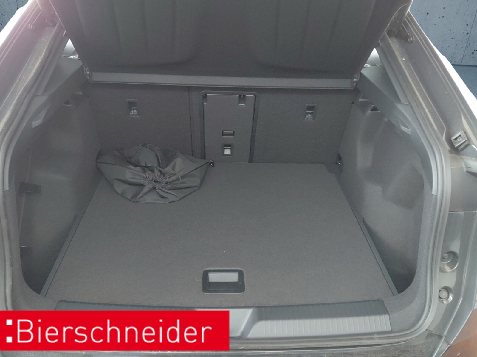 CUPRA Tavascan – Bild 10