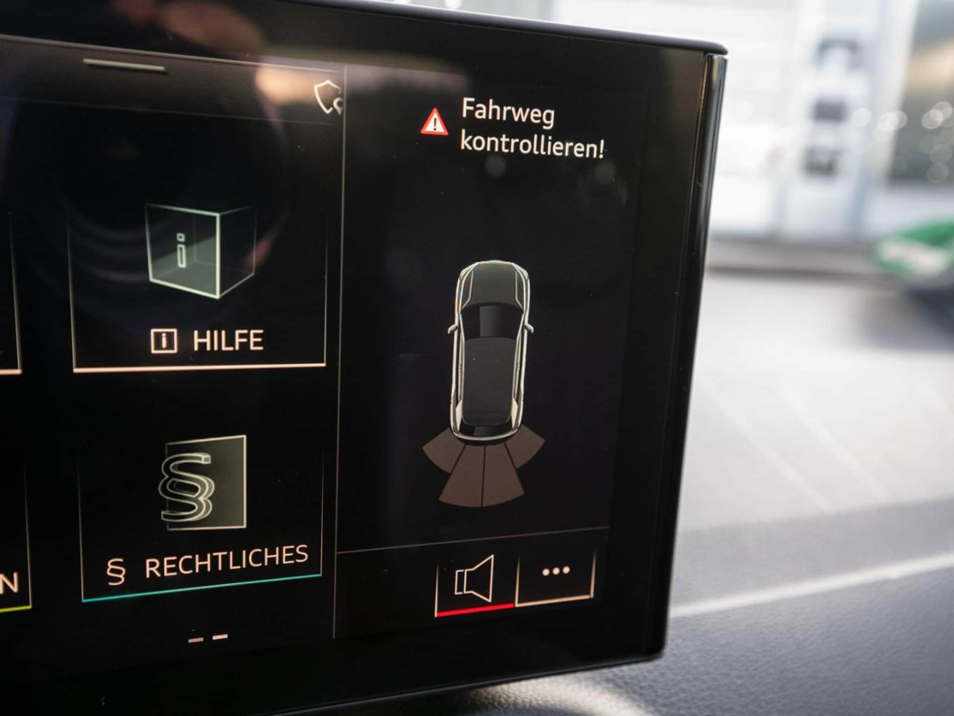Audi Q2 S line