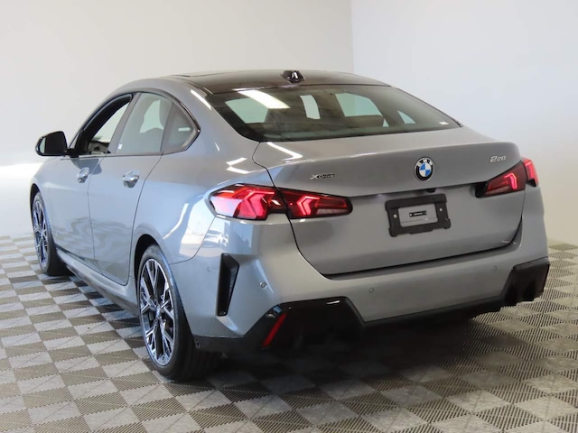 2025 BMW